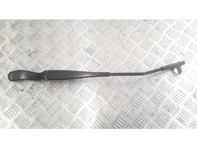 Ножка стеклоочистителей лобового стекла