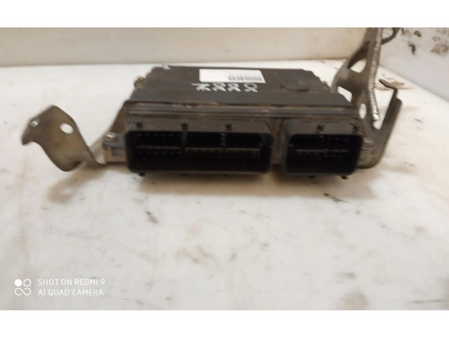 Řídící jednotka 8966105D30 Toyota Avensis T270 2008