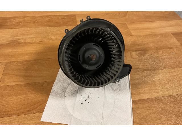 Вентилятор печки    LHD28417, LHD86577   Volvo V70