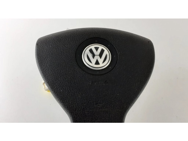 Подушка безопасности водителя 5N0880201B Volkswagen Touran I