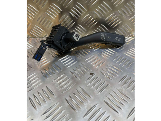 Ручка стеклоочистителей