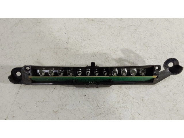 Другая деталь салона