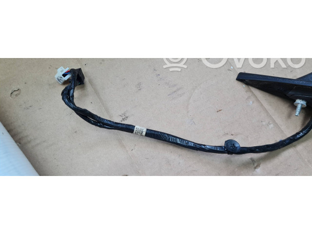 Zpětné zrcátko Maserati Quattroporte 2015