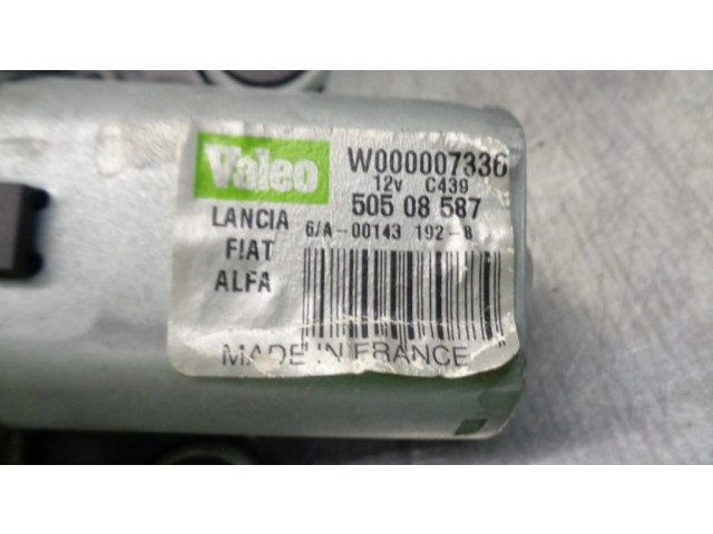 Моторчик заднего дворника 50508587, W000007336 Alfa Romeo MiTo