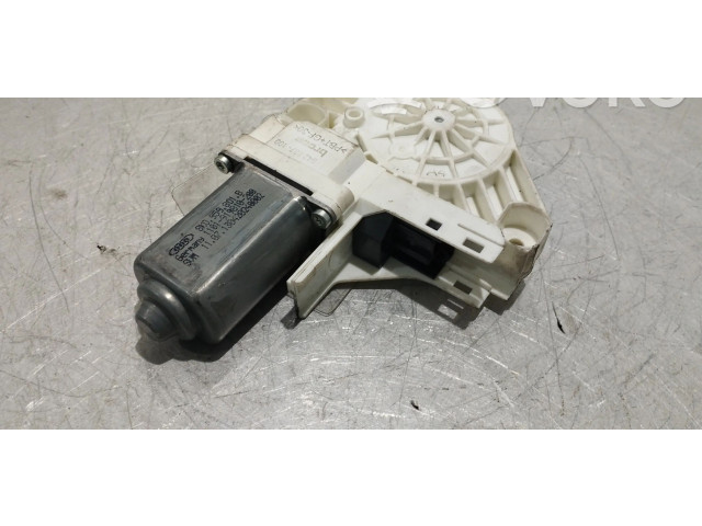 Передний двигатель механизма для подъема окон Audi Q3 8U 2011 - 2016 года 8K0959801B