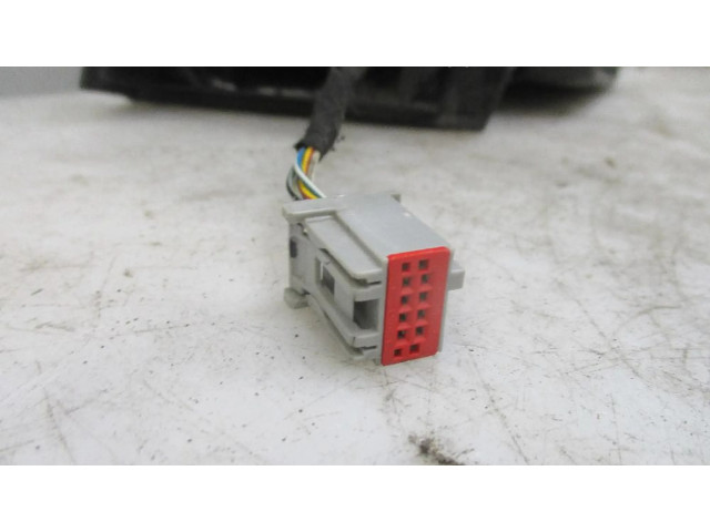 Зеркало электрическое правое Ford Fusion 2006-2012 года