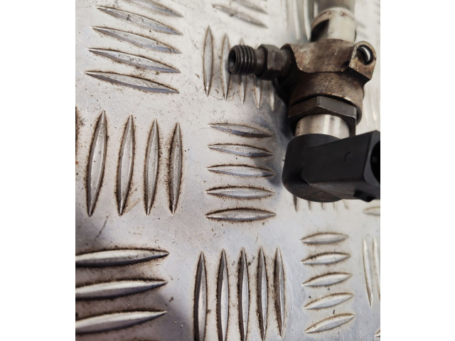 Форсунка 03L130277B    Audi A1  CAYC 