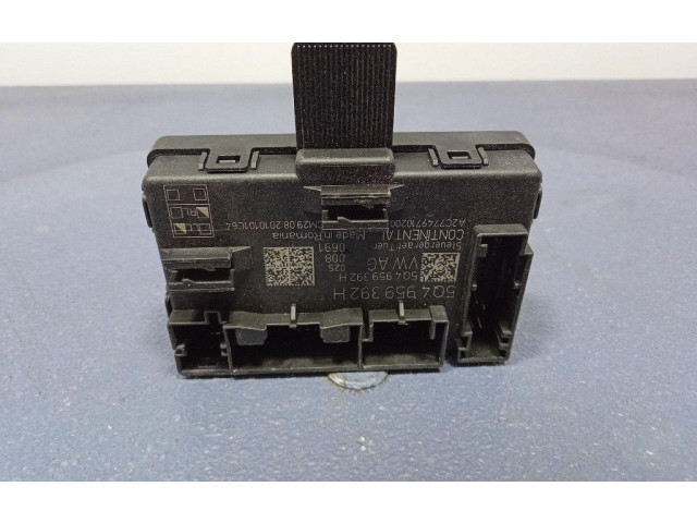 Блок управления 5Q4959392H, 5Q4959392H   Skoda Octavia 985