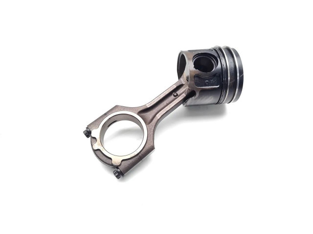 Píst D4HB Hyundai Santa Fe D4HB