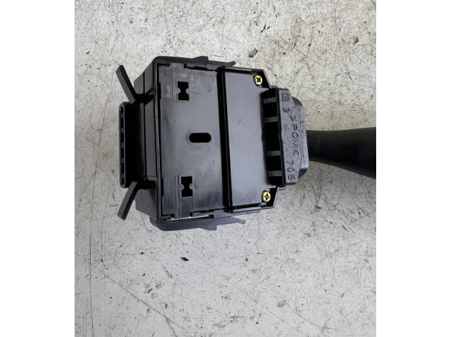 Переключатель дворников 17D714 Mitsubishi Colt