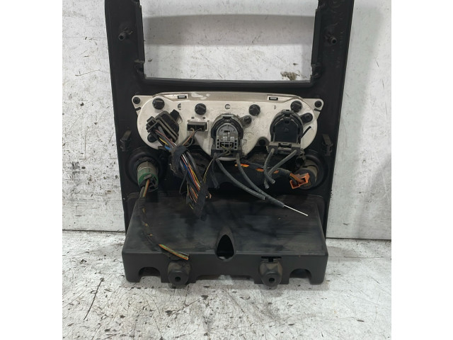 Блок управления климат-контролем    Ford Transit   Tourneo Connect