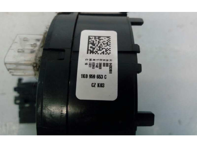 Подушка безопасности водителя 1K0959653C, E2-A1-18-8 Volkswagen Caddy