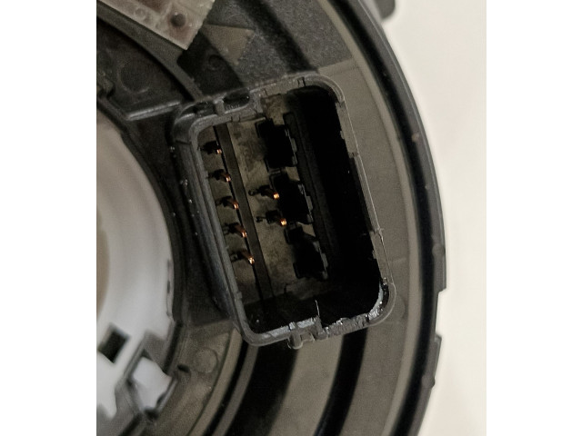 Подушка безопасности водителя 5Q1953549D Skoda Octavia Mk4