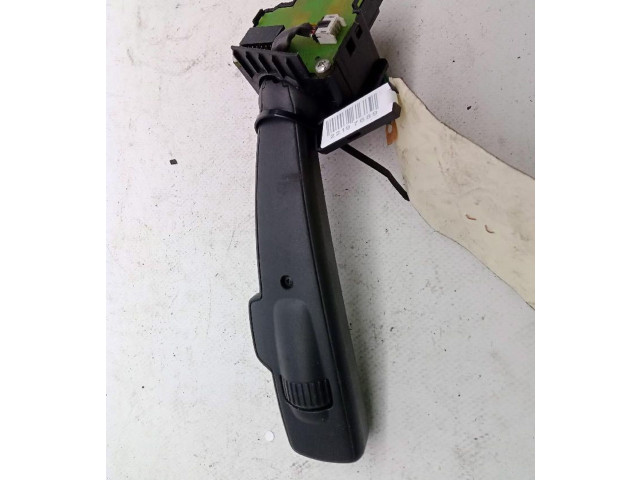 Ручка стеклоочистителей 935702Y3609P   Volvo C30