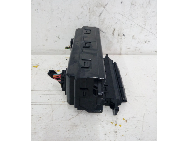 Дисплей    957101h100, 957101H100   KIA Ceed