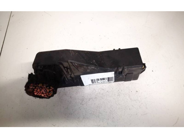 Блок предохранителей Audi A2