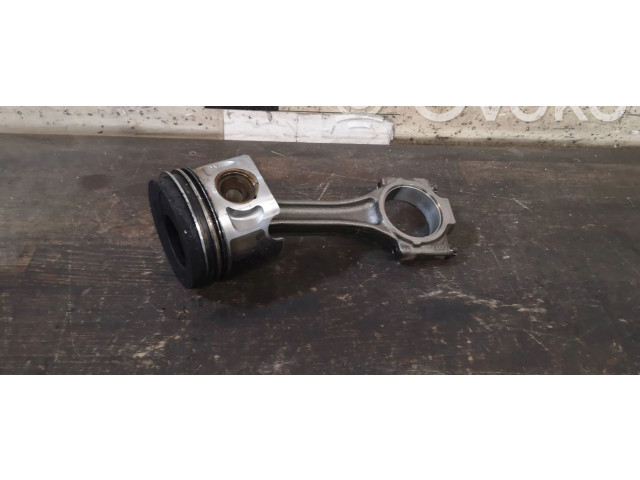 Поршень (поршни) 038107065LC, 038105401G   Volkswagen Jetta VI