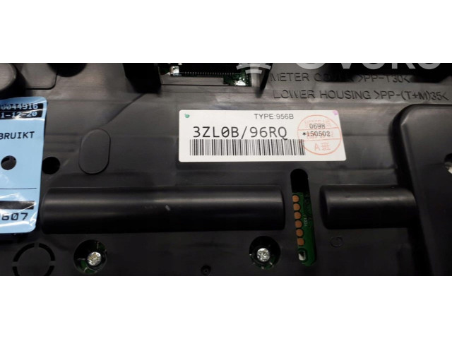 Přístrojová deska Nissan Pulsar 2016