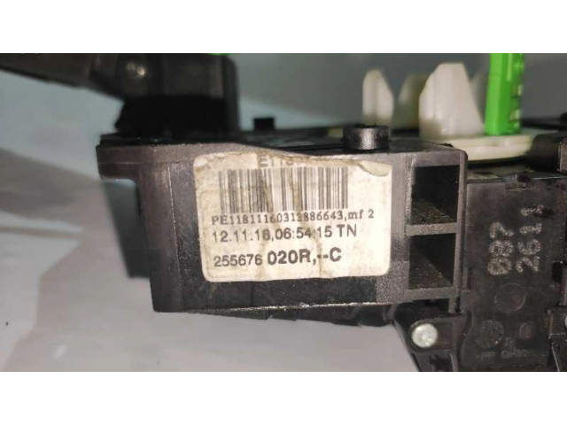 Подушка безопасности водителя 255676020R   Dacia Dokker