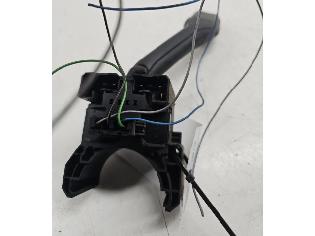 Ручка стеклоочистителей    Volkswagen PASSAT B5