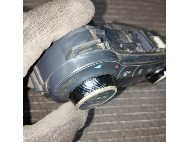 Блок управления впрыском A0919005101, 5HB01250301 Infiniti QX30