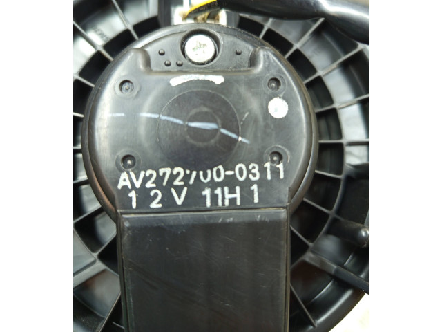 Вентилятор печки    AV2727000311, 12V1141   Suzuki SX4