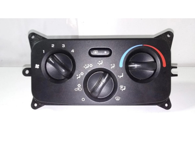 Блок управления климат-контролем P55037533AB   Jeep Cherokee III KJ