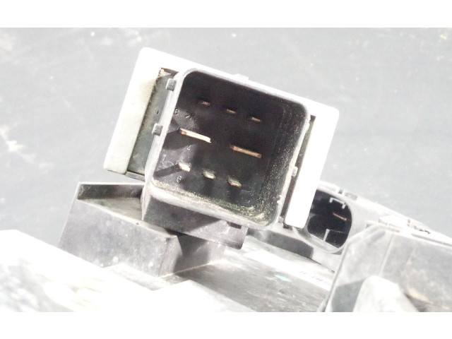 Вентилятор радиатора 5020853, 214815012R Dacia Logan Pick-Up