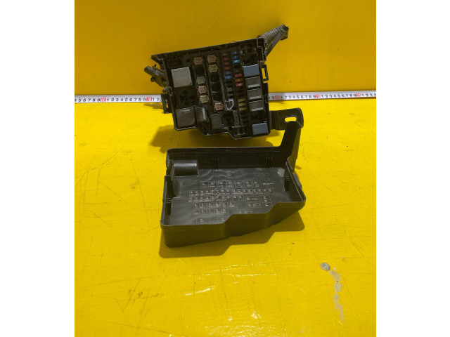 Pojistková skříňka 8V5114B144BA Ford Fiesta 2009