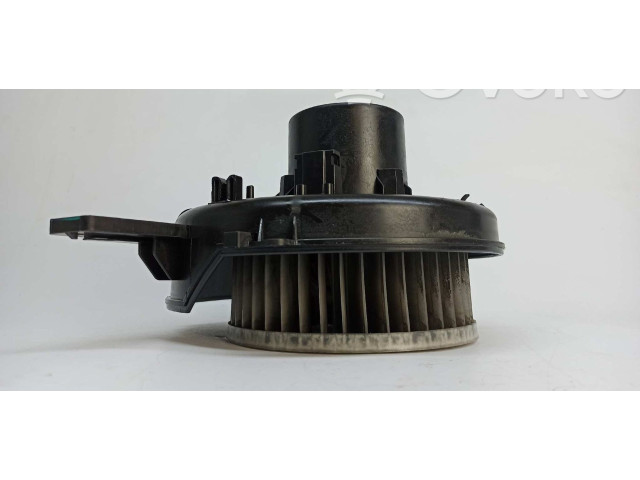 Вентилятор печки    6Q1819015J   Skoda Fabia Mk2 (5J)