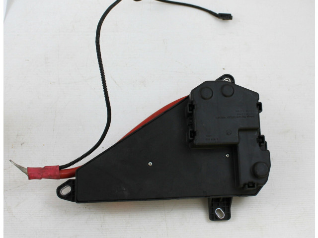 Pojistková skříňka 6906601 BMW 5 E60 E61 2005