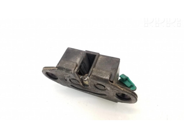 Zámek zadních dveří Chrysler PT Cruiser 2005