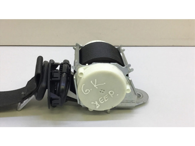 Задний ремень безопасности