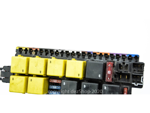 Pojistková skříňka A0285459832 Mercede-Benz S W220 1998