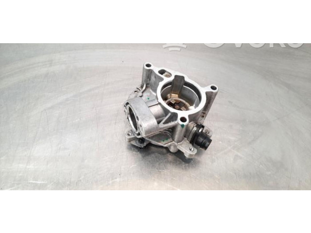 Масляный насос 06N145100E Volkswagen Golf VIII