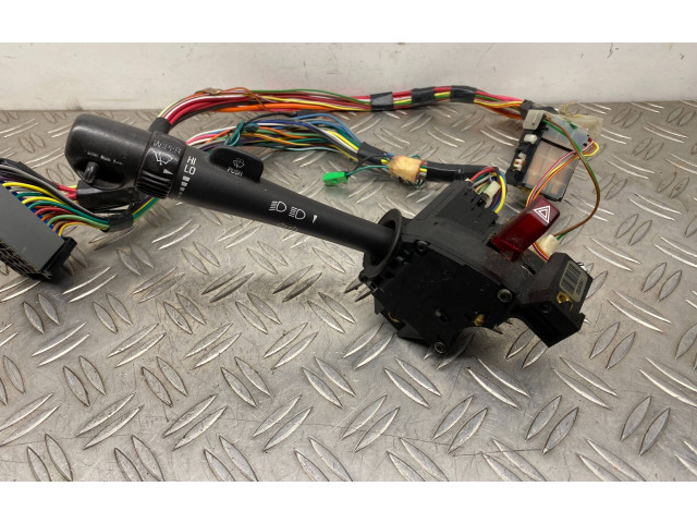 Turbodmychadlo Ручка поворотов/ фонарей 26090641 Chevrolet Blazer