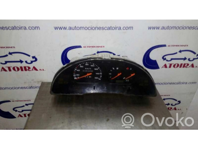 Přístrojová deska Nissan Serena 1991 21023501