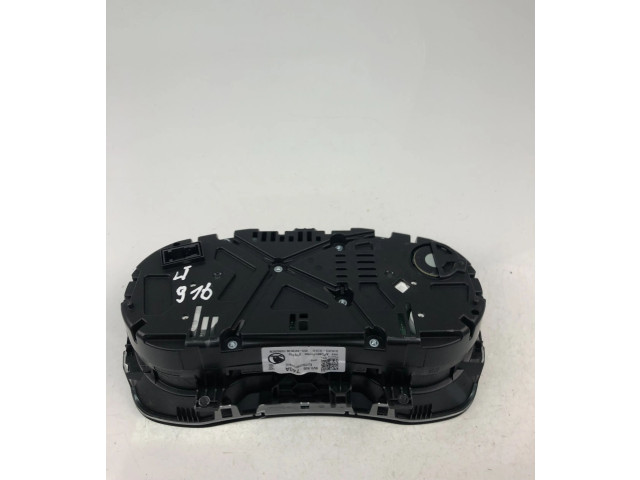 Панель приборов 6V0920740A   Skoda Fabia Mk3 (NJ)       