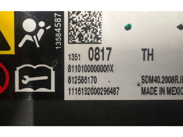 Блок подушек безопасности 13510817 Chevrolet Camaro