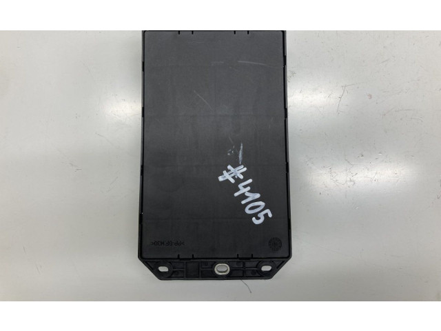 Блок предохранителей AW9314A073BC, AW93-14A073-BC Jaguar XJ X351