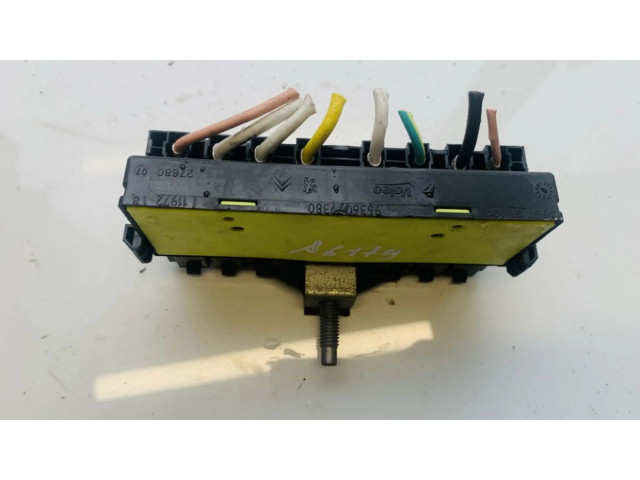   Pojistková skříňka 9636079380   Citroen Berlingo 2013