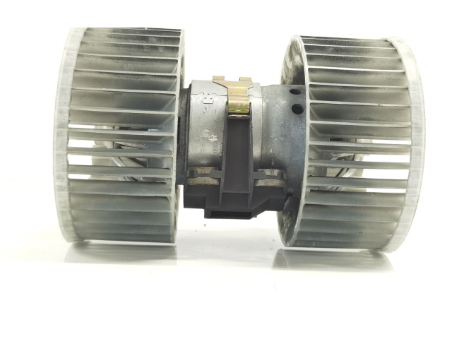 Вентилятор печки       BMW X3 E83