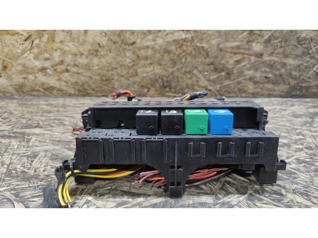 Pojistková skříňka 1695454332 Mercedes-Benz A W169 2007