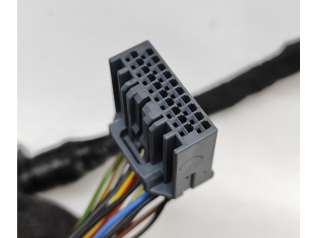 Зеркало электрическое Volvo XC40 - года