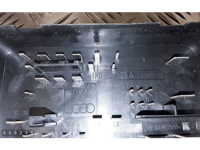   Pojistková skříňka 1K0937125A   Volkswagen Tiguan 2009