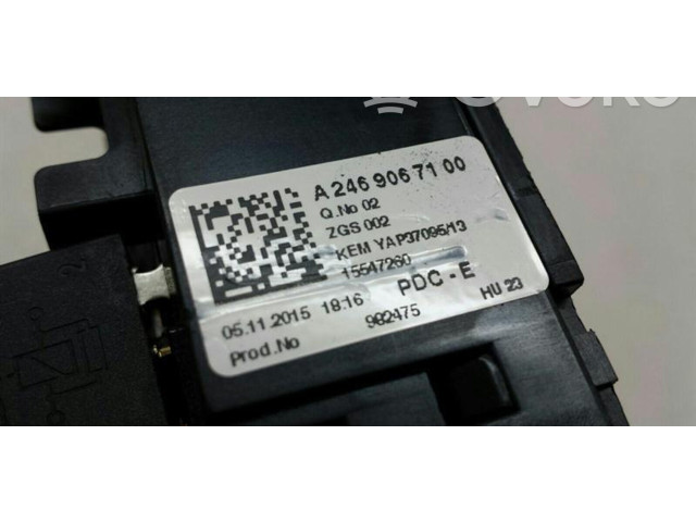   Pojistková skříňka A2469067100   Mercedes-Benz GLA W156 2016