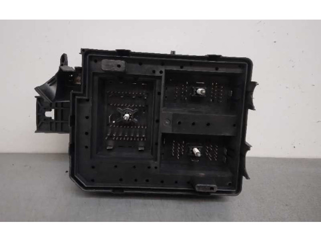 Pojistková skříňka Řídící jednotka BSM 42397198 Opel Mokka X 2017