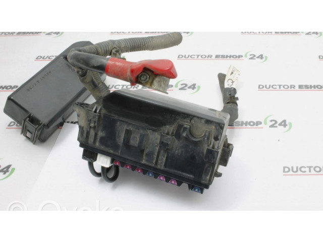 Блок предохранителей 7154875530, 82661B1030   Daihatsu Sirion    