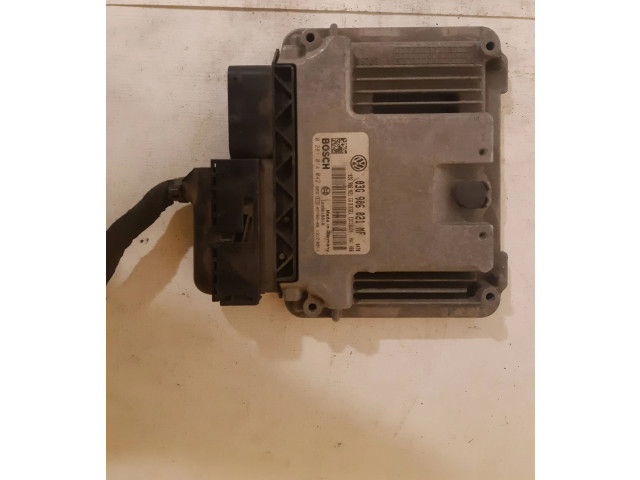 Řídící jednotka 03G906021CG, 0281014042 Volkswagen Caddy 2007