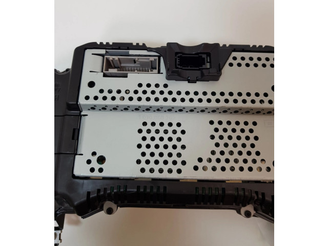 Přístrojová deska Audi A6 C7 2012 4G8920983C